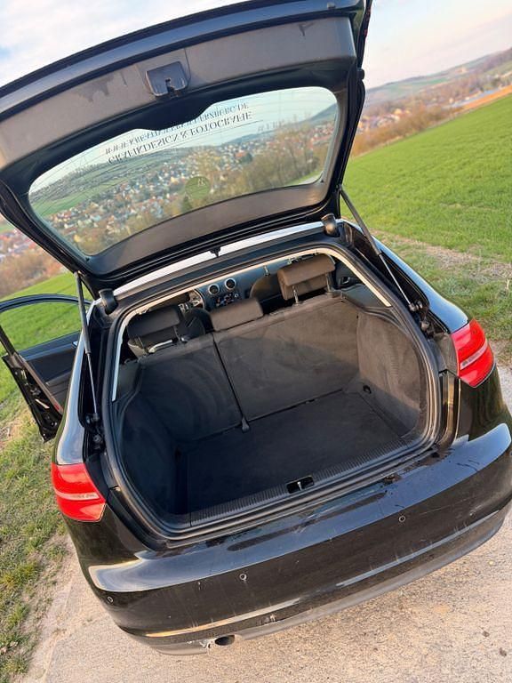 Gebraucht Audi A3 Ambiente 140 PS (102 kW) 2012 Schwarz Kleinwagen