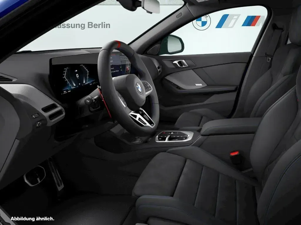 Gebraucht BMW M135 Performance 300 PS (220 kW) 2025 Blau Kleinwagen