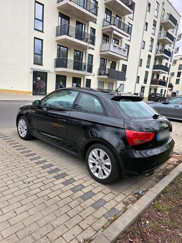 Gebraucht Audi A1 122 PS (89 kW) 2010 Schwarz Kleinwagen