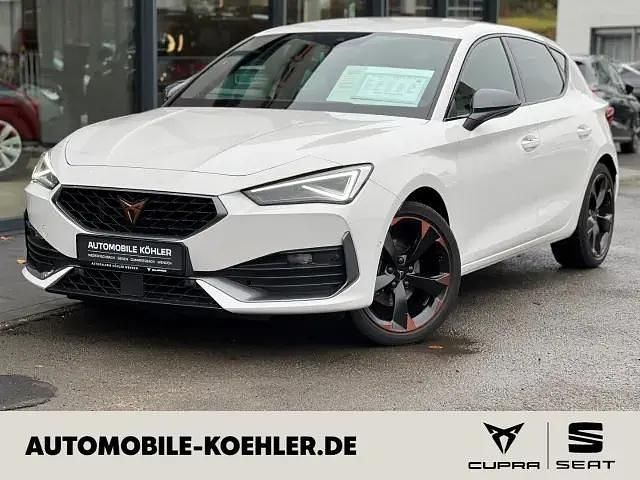 Second-hand Cupra Leon 150 CP (110 kW) 2022 Alb Berlinǎ