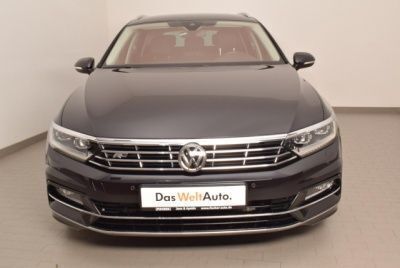 Gebraucht VW Passat Highline 190 PS (139 kW) 2015 Schwarz metallic Kombi