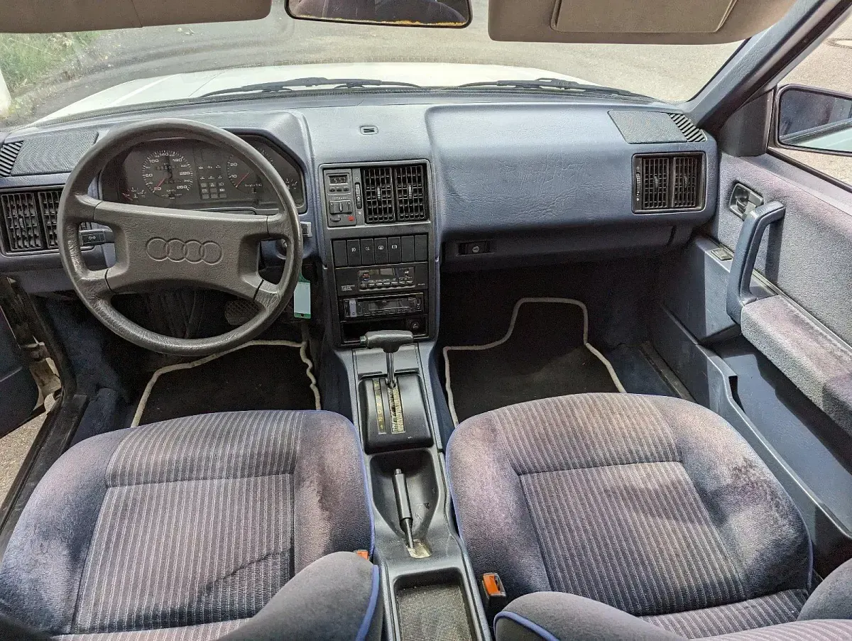 Gebraucht Audi 200 182 PS (133 kW) 1986 Weiß Limousine