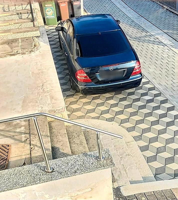 Gebraucht Mercedes 320 224 PS (164 kW) 2006 Schwarz Kleinwagen