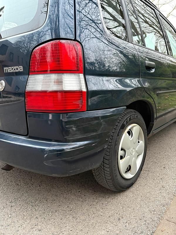 Gebraucht Mazda Demio 63 PS (46 kW) 1999 Blau Kleinwagen