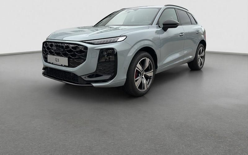 Neu Audi Q3 150 PS (110 kW) 2025 Grau SUV