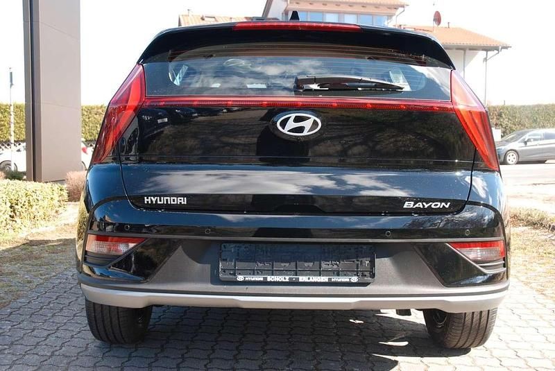 Gebraucht Hyundai Bayon Trend 101 PS (74 kW) 2025 Schwarz SUV