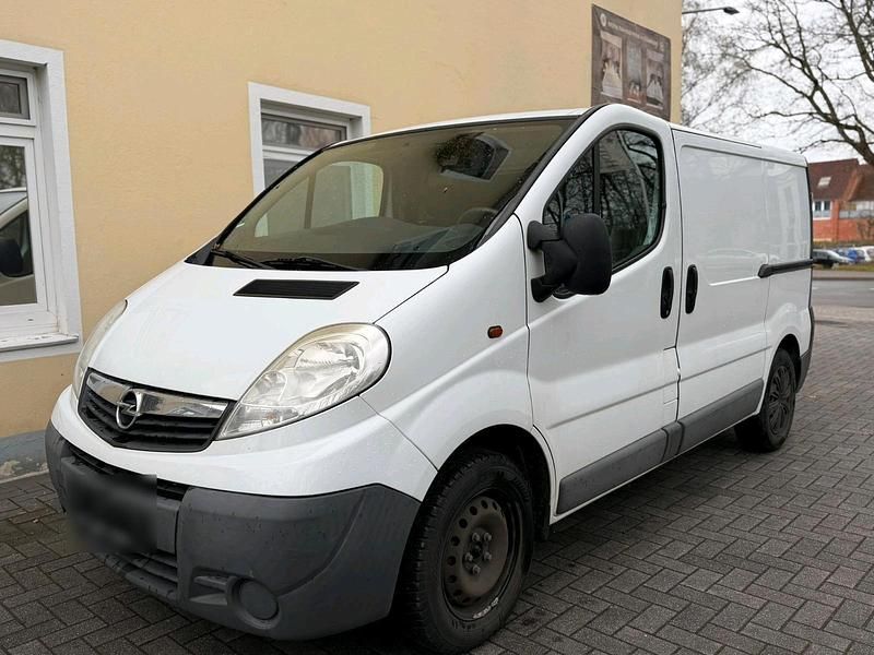 Gebraucht Opel Vivaro 90 PS (66 kW) 2012 Weiß Van / Kleinbus