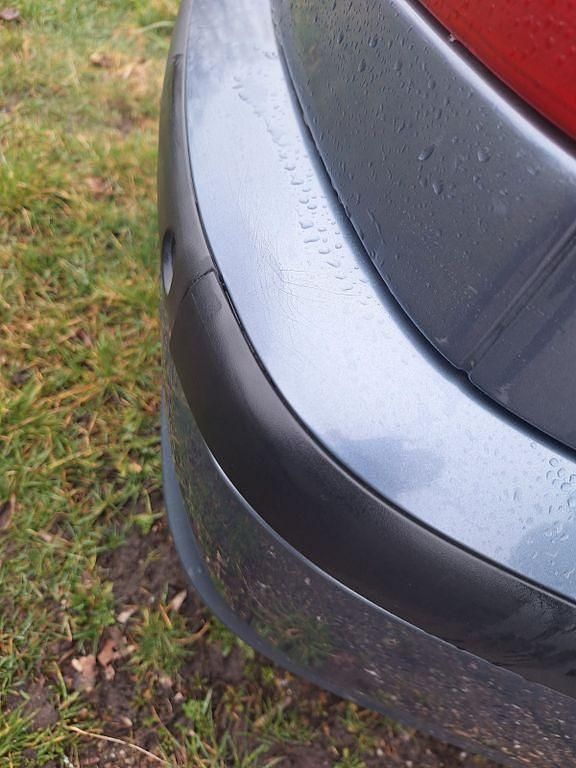 Gebraucht BMW 316 116 PS (85 kW) 2004 Blau Limousine