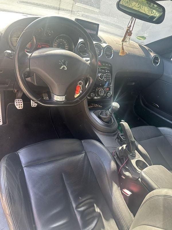 Gebraucht Peugeot RCZ 200 PS (147 kW) 2012 Weiß Coupé