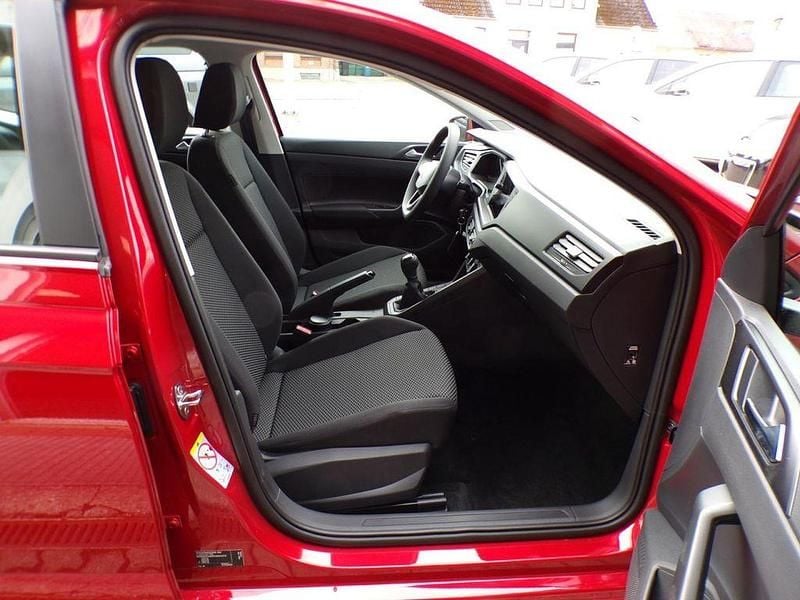 Neu VW Polo Basis 80 PS (58 kW) 2026 Kings red Kleinwagen