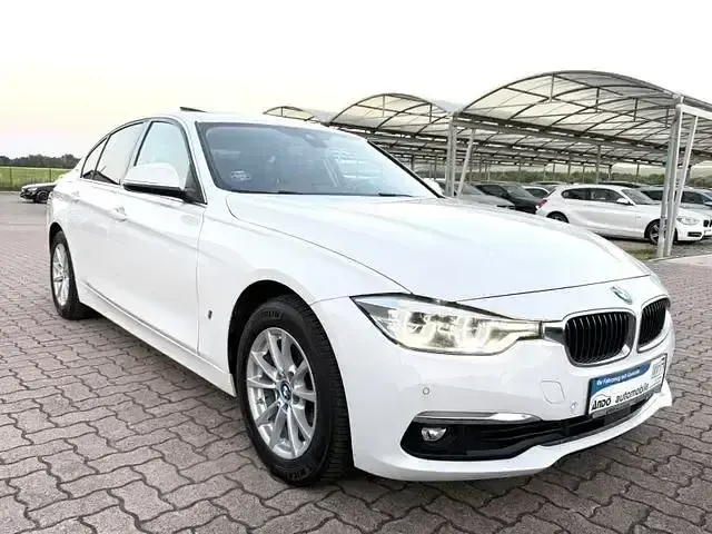 Gebraucht BMW 330e iPerformance 252 PS (185 kW) 2017 Andere Limousine