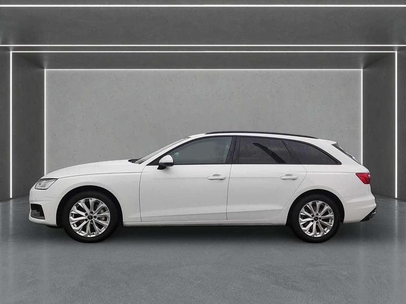 Gebraucht Audi A4 Ambiente 204 PS (150 kW) 2024 Arkonaweiß Kombi