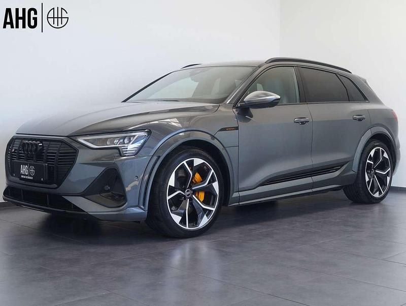 Daytonagrau Gebraucht 2022 Audi e-tron Ambiente SUV | 33.990 € (Superpreis) - Bild 1/4