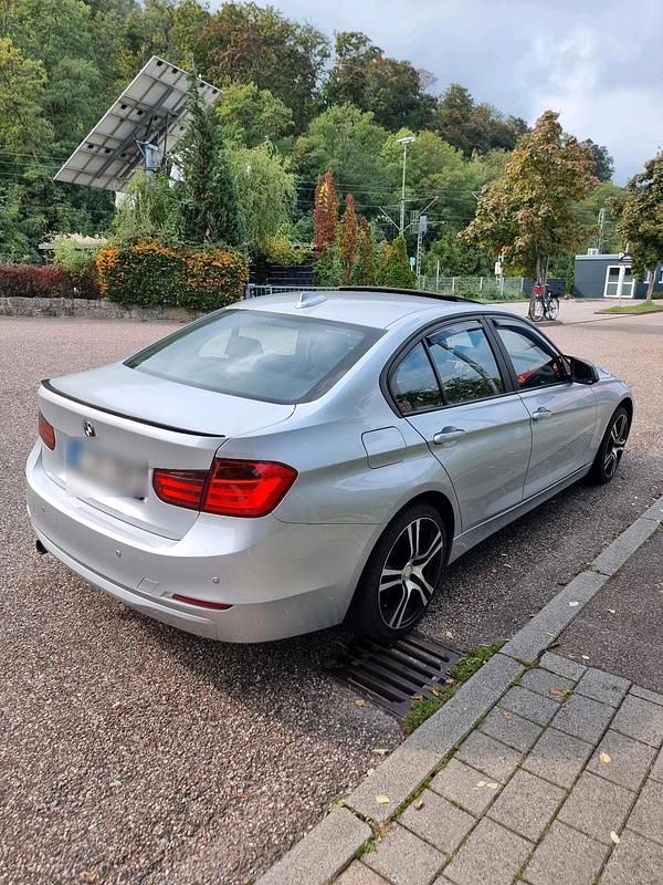 Gebraucht BMW 316 136 PS (100 kW) 2013 Limousine