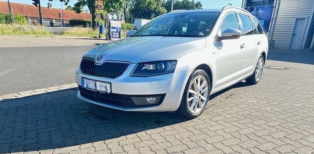 Silber Gebraucht 2016 Skoda Octavia Joy Kombi | 8.700 € (Superpreis) - Bild 1/4