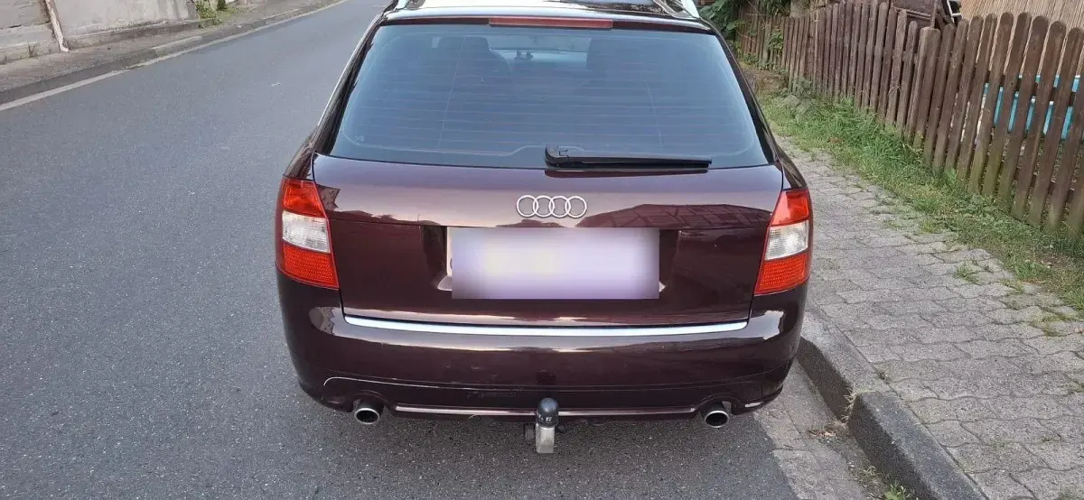 Gebraucht Audi A4 Performance 175 PS (128 kW) 2001 Rot Kombi