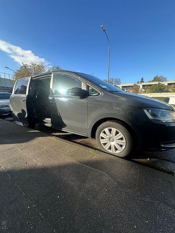 Gebraucht VW Sharan 140 PS (102 kW) 2010 Schwarz Van / Kleinbus