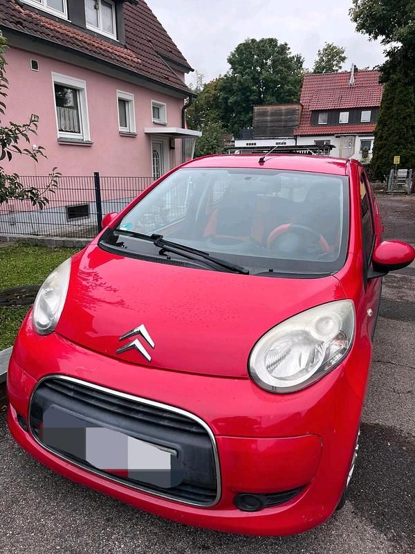 Rot Gebraucht 2009 Citroën C1 Kleinwagen | 2.000 € (Fairer Preis) - Bild 1/4