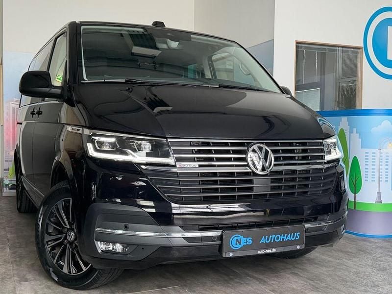 Begagnad VW Multivan Generation Six 204 HK (150 kW) 2021 Svart Minibuss