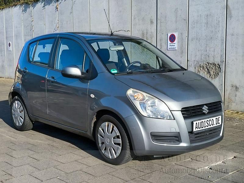 Grau Gebraucht 2011 Suzuki Splash Club Kleinwagen | 5.790 € (Etwas zu teuer) - Bild 1/3