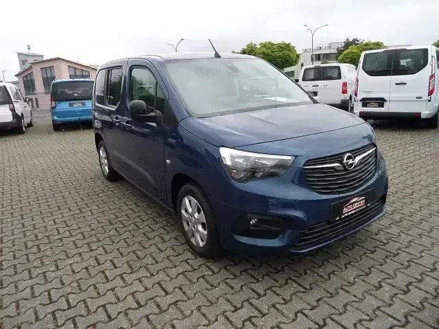Gebraucht Opel Combo Life Elegance 131 PS (96 kW) 2022 Grau Limousine