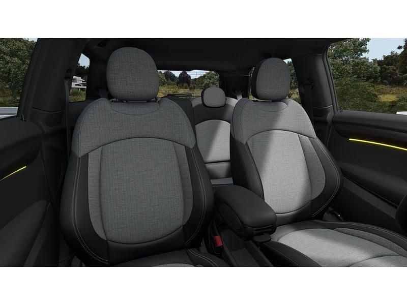 Gebraucht Mini Cooper SE 135 kW (184 PS) 2023 Schwarz Kleinwagen