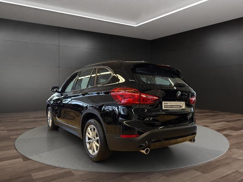 Gebraucht BMW X1 Advantage 184 PS (135 kW) 2022 Schwarz SUV