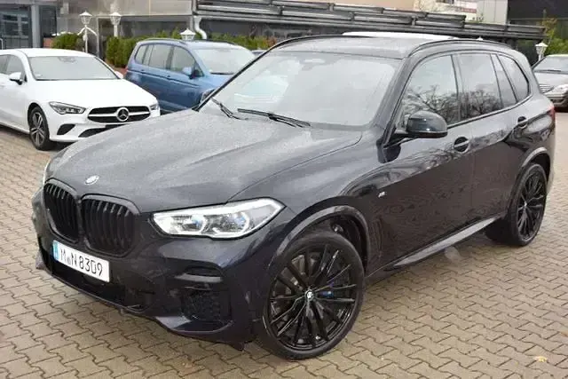 Gebraucht BMW X5 M Sport 286 PS (210 kW) 2021 Carbonschwarz metallic SUV