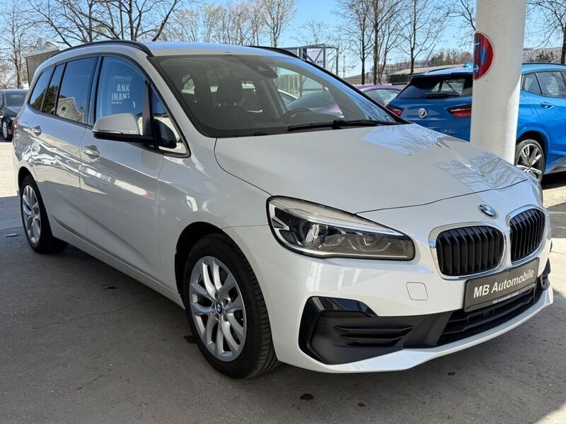 Gebraucht BMW 218 Gran Tourer Advantage 150 PS (110 kW) 2020 Weiß Van / Kleinbus