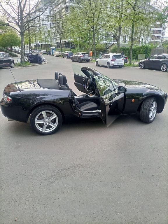 Gebraucht Mazda MX5 Emotion 126 PS (92 kW) 2006 Schwarz Cabrio