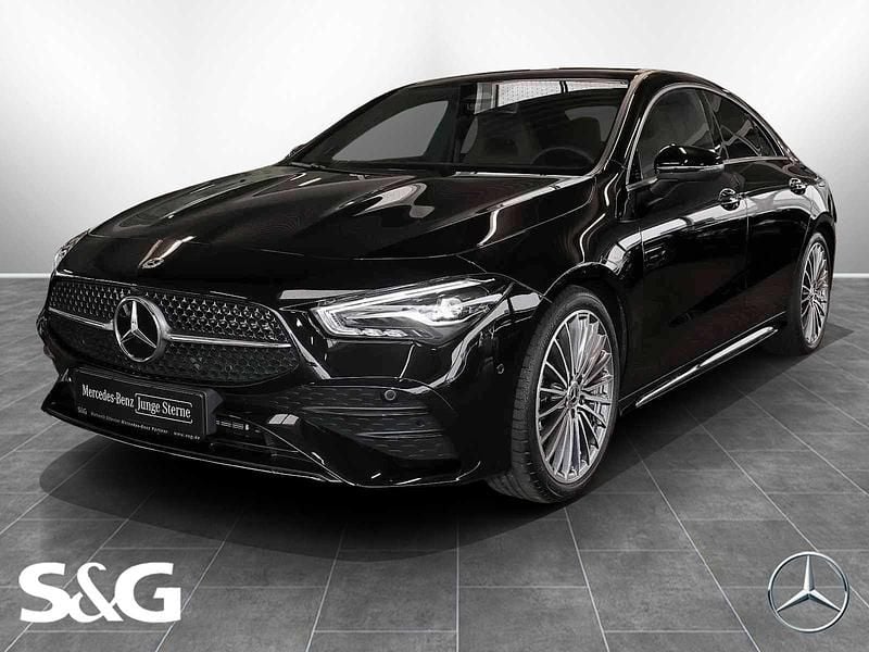 Gebraucht Mercedes CLA200 AMG 163 PS (119 kW) 2024 Metalliclack kosmosschwarz Coupé