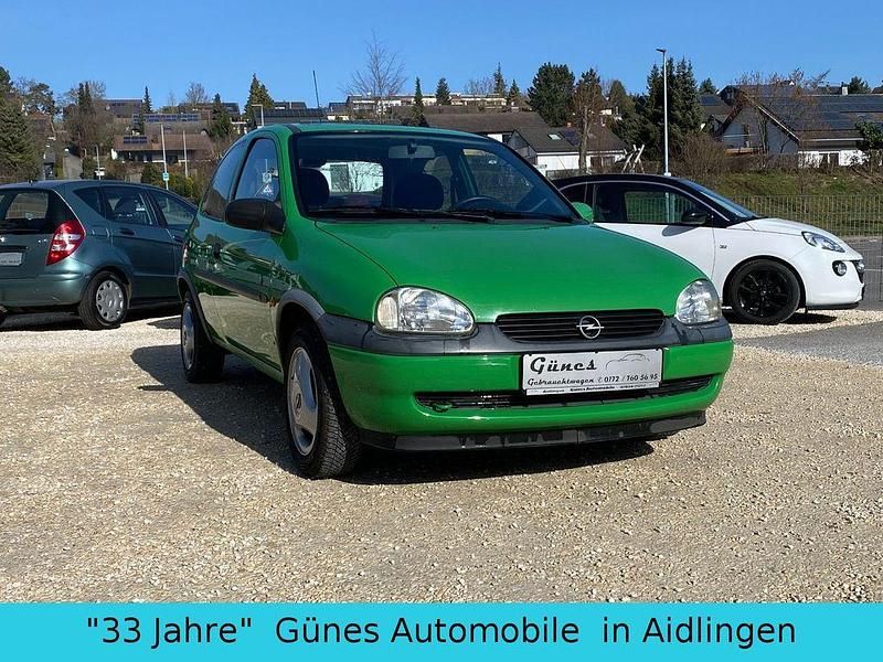 Gebraucht Opel Corsa 54 PS (39 kW) 1998 Grün Kleinwagen