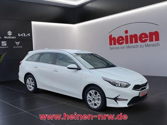 Gebraucht Kia Ceed Vision 140 PS (102 kW) 2024 Schwarz Kleinwagen