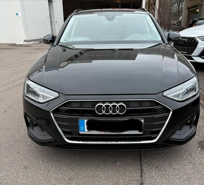 Gebraucht Audi A4 136 PS (100 kW) 2020 Schwarz Kombi
