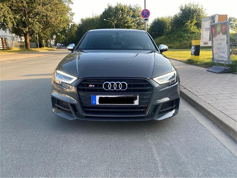 Gebraucht Audi S3 310 PS (228 kW) 2018 Grau Limousine