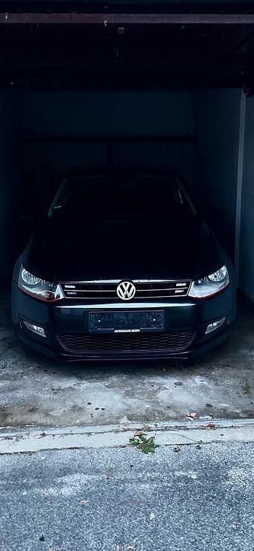 Schwarz Gebraucht 2010 VW Polo Highline Kleinwagen | 3.500 € (Guter Preis) - Bild 1/4