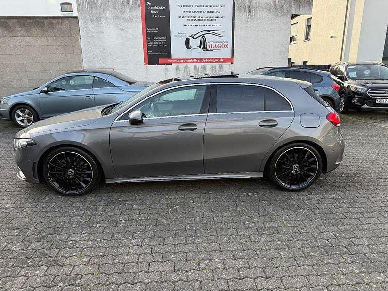 Gebraucht Mercedes A250 AMG line 224 PS (164 kW) 2019 Grau Limousine