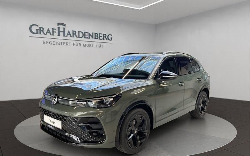 Grün Gebraucht 2025 VW Tiguan R-line SUV | 42.900 € (Etwas zu teuer) - Bild 1/4