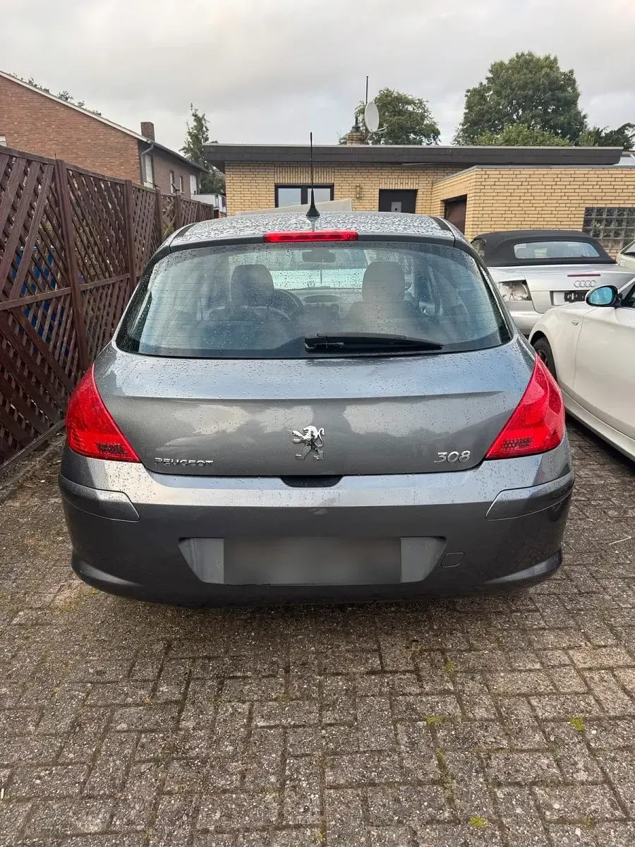 Gebraucht Peugeot 308 120 PS (88 kW) 2008 Grau Coupé