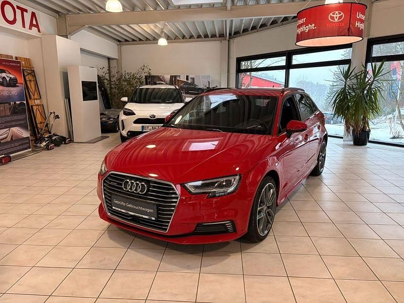 Rot Gebraucht 2020 Audi A3 Sport Limousine | 22.890 € (Fairer Preis) - Bild 1/4