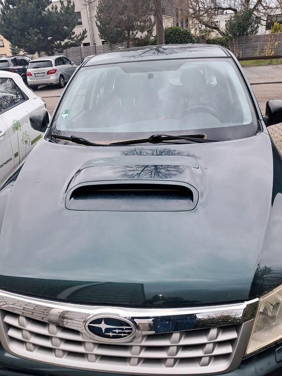 Gebraucht Subaru Forester 147 PS (108 kW) 2011 Grün SUV