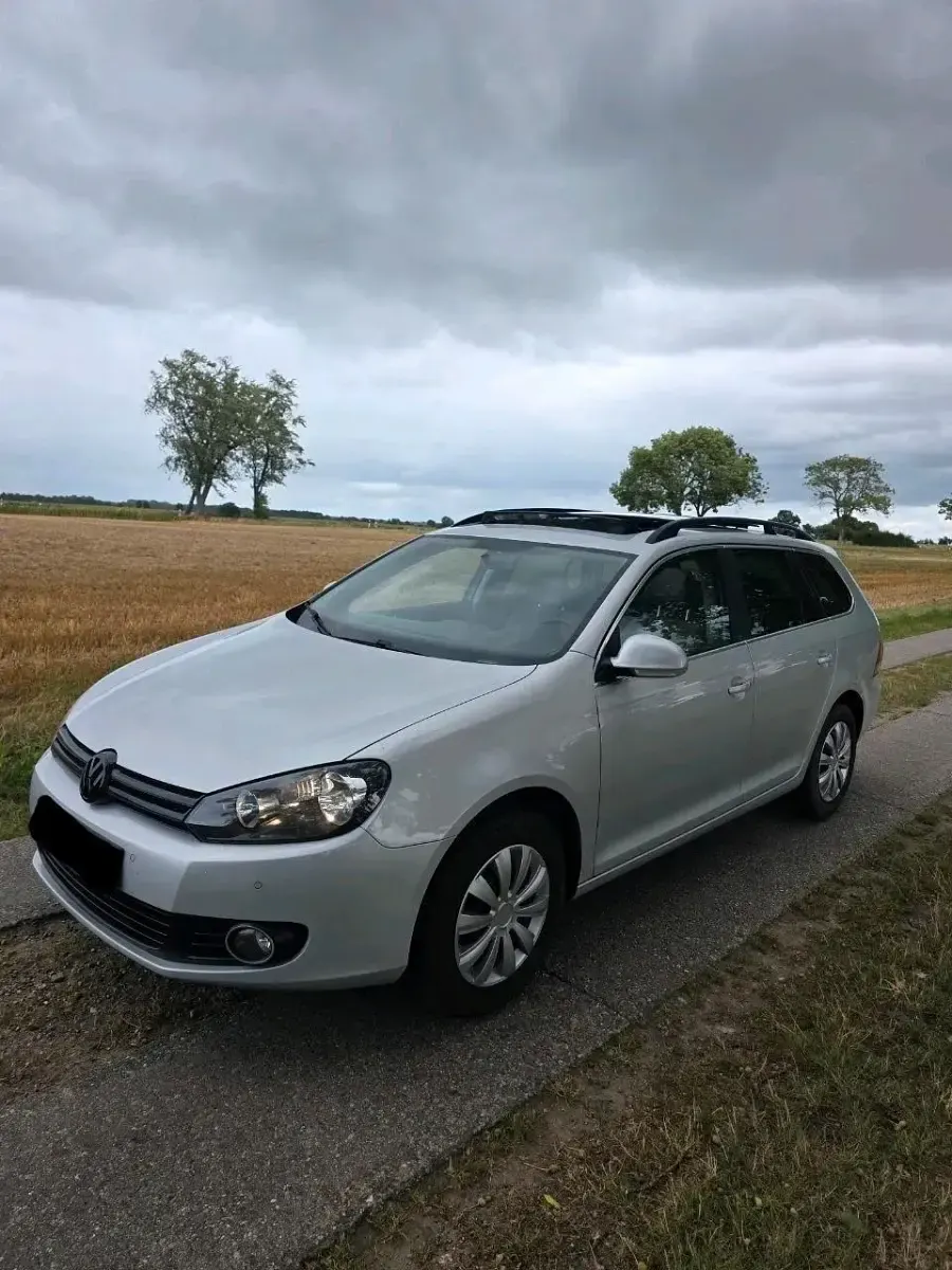 Gebraucht VW Golf VI 105 PS (77 kW) 2013 Grau Kombi
