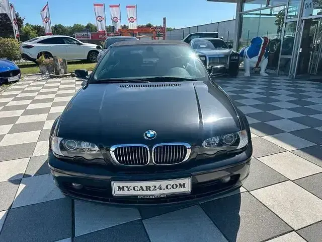 Gebraucht BMW 320 Cabriolet Sport Line 170 PS (125 kW) 2002 Schwarz Cabrio
