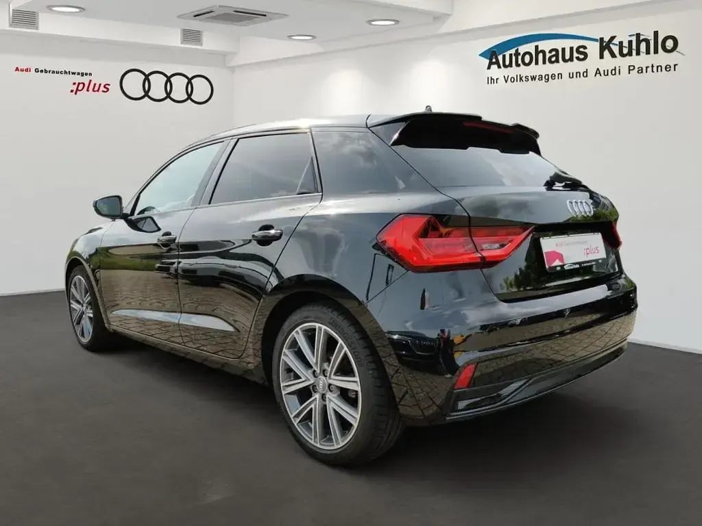 Gebraucht Audi A1 Sportback Advanced Plus 150 PS (110 kW) 2020 Schwarz Kleinwagen
