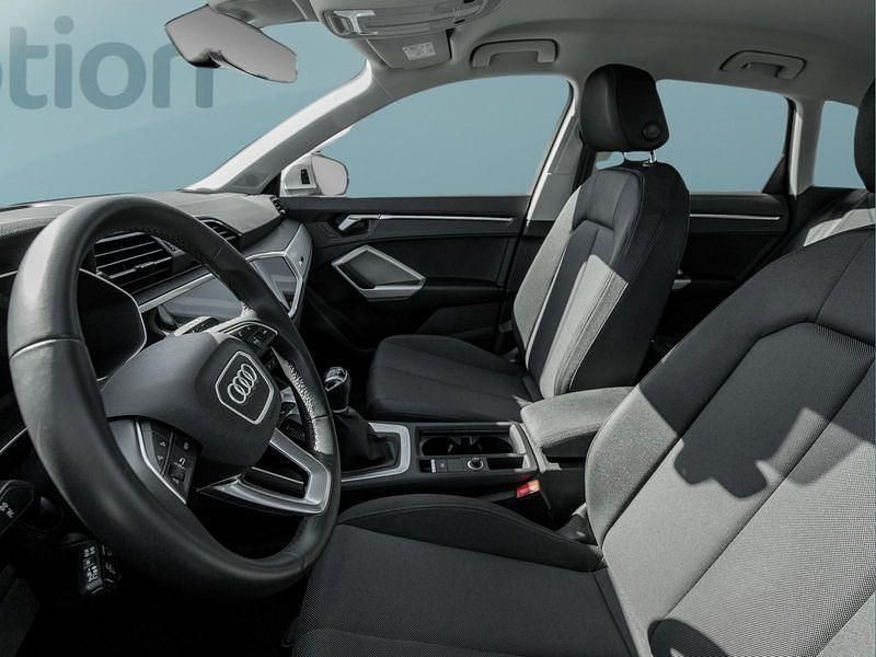 Gebraucht Audi Q3 Advanced 150 PS (110 kW) 2022 Silber SUV
