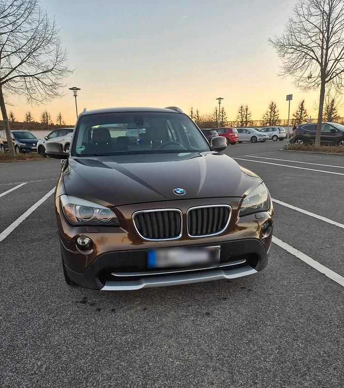 Gebraucht BMW X1 xLine 143 PS (105 kW) 2010 Braun SUV