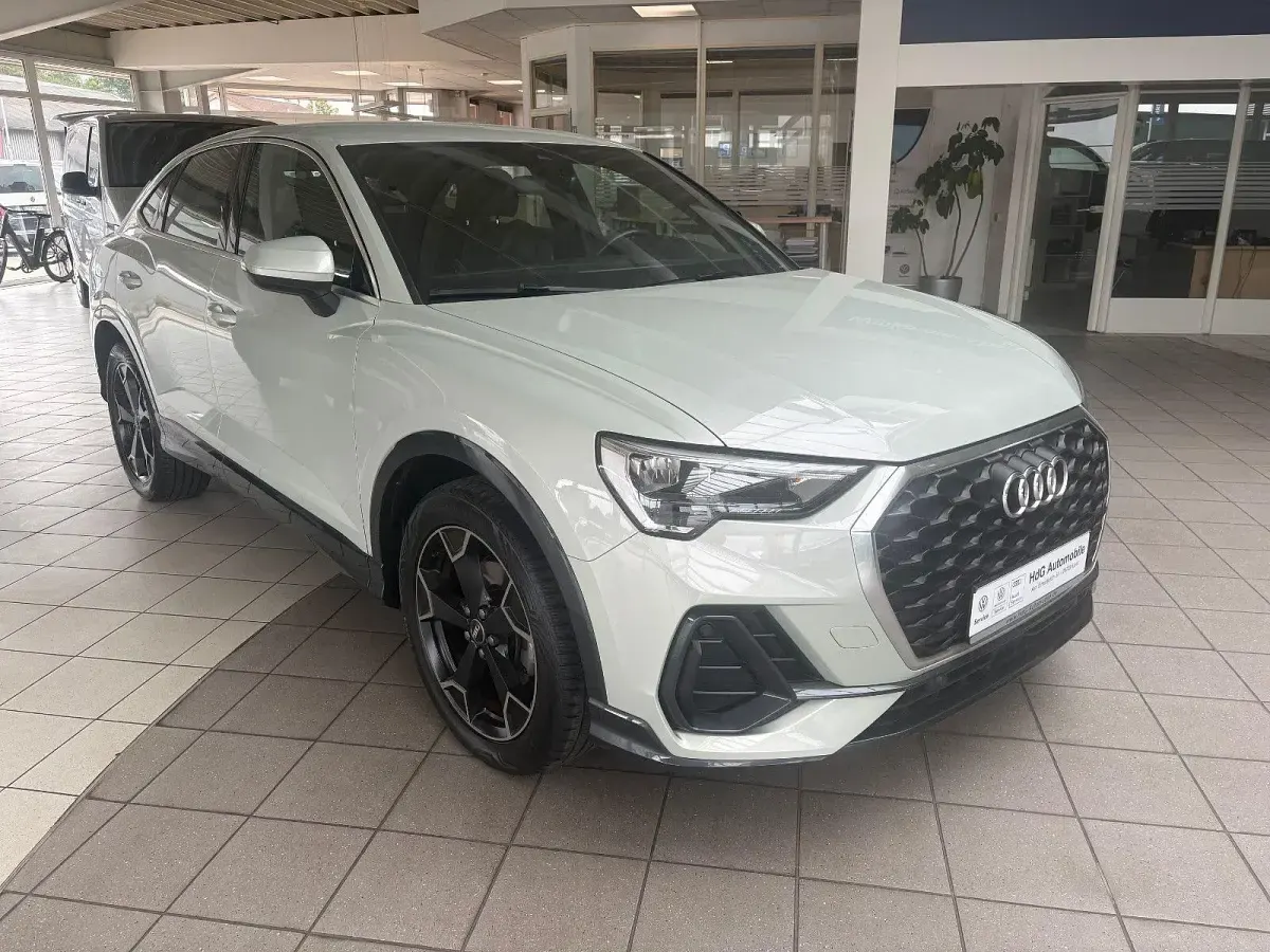 Gebraucht Audi Q3 Sportback S-Line 150 PS (110 kW) 2019 Silber SUV