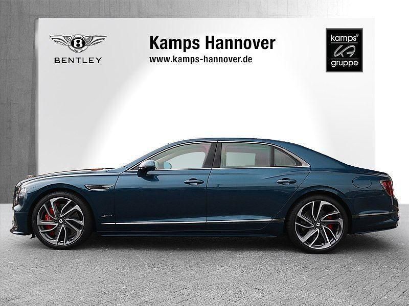 Gebraucht Bentley Flying Spur 782 PS (575 kW) 2024 Blau Limousine