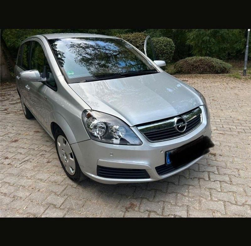 Grau Gebraucht 2006 Opel Zafira Van / Kleinbus | 3.700 € (Fairer Preis) - Bild 1/4