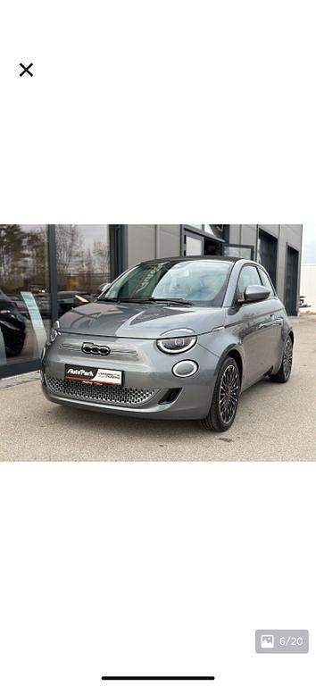 Grau Gebraucht 2023 Fiat 500e Icon Cabrio | 19.800 € (Superpreis) - Bild 1/4
